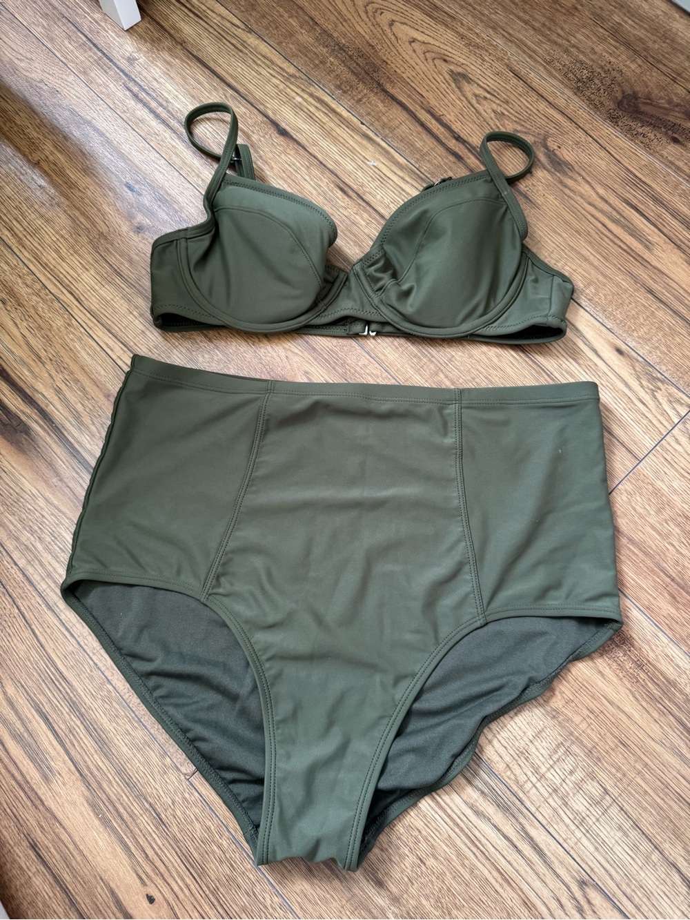 Old Navy Olive Green High-Waist Bikini Set with Underwire Top